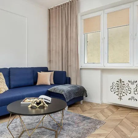 Beautiful One Bedroom Zamkowa By Renters 公寓