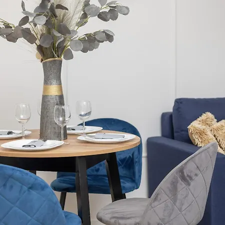 公寓 Beautiful One Bedroom Zamkowa By Renters 格但斯克